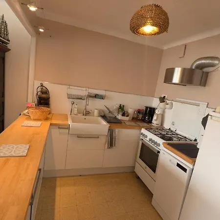 Bord De T2 Sur Pour 4personnes Max Au Calme, Vue Panoramique Sur Avec Parking, Ascenseur Et Vélos Sanary-sur-Mer